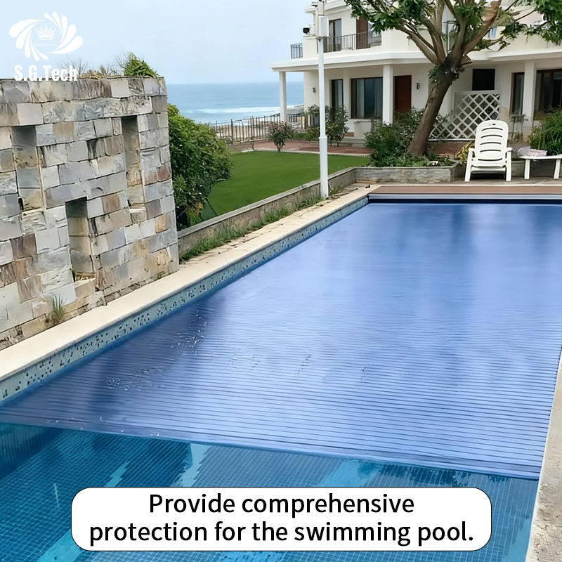 PC pool cover1(553a389a4b).jpg