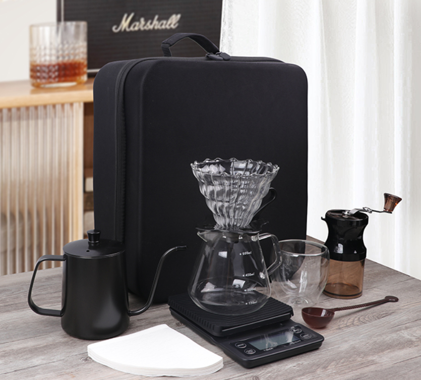The Art of Precision: How the All-in-One Coffee Kit Transforms Your Daily Brew