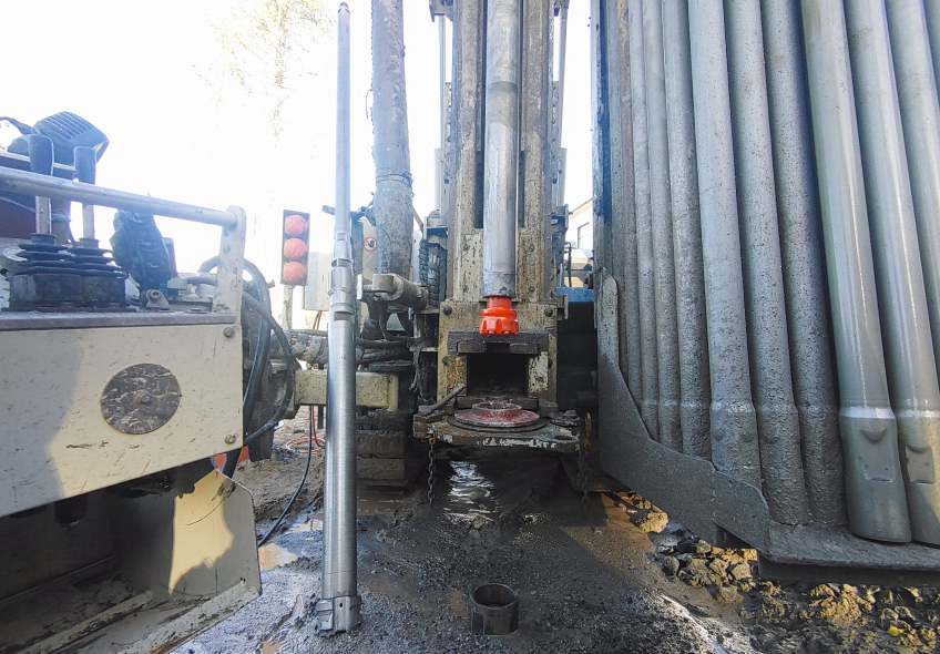 TD40 - 115F8A Wiertło: Projekt studni geotermalnej firmy Rototec