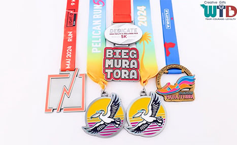 How to Incorporate Logos into Medal Designs