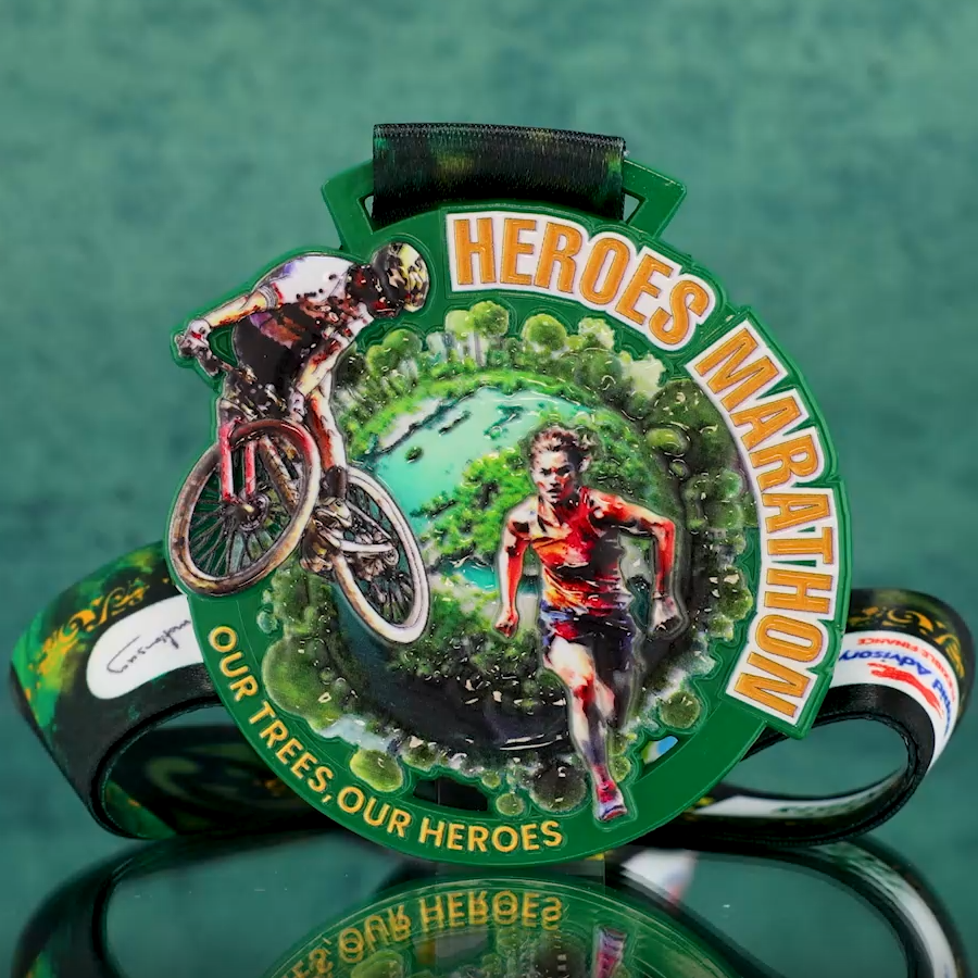 Green 3D Cyclist & Runner Relief Eco-Marathon Medal for Heroes Marathon Events