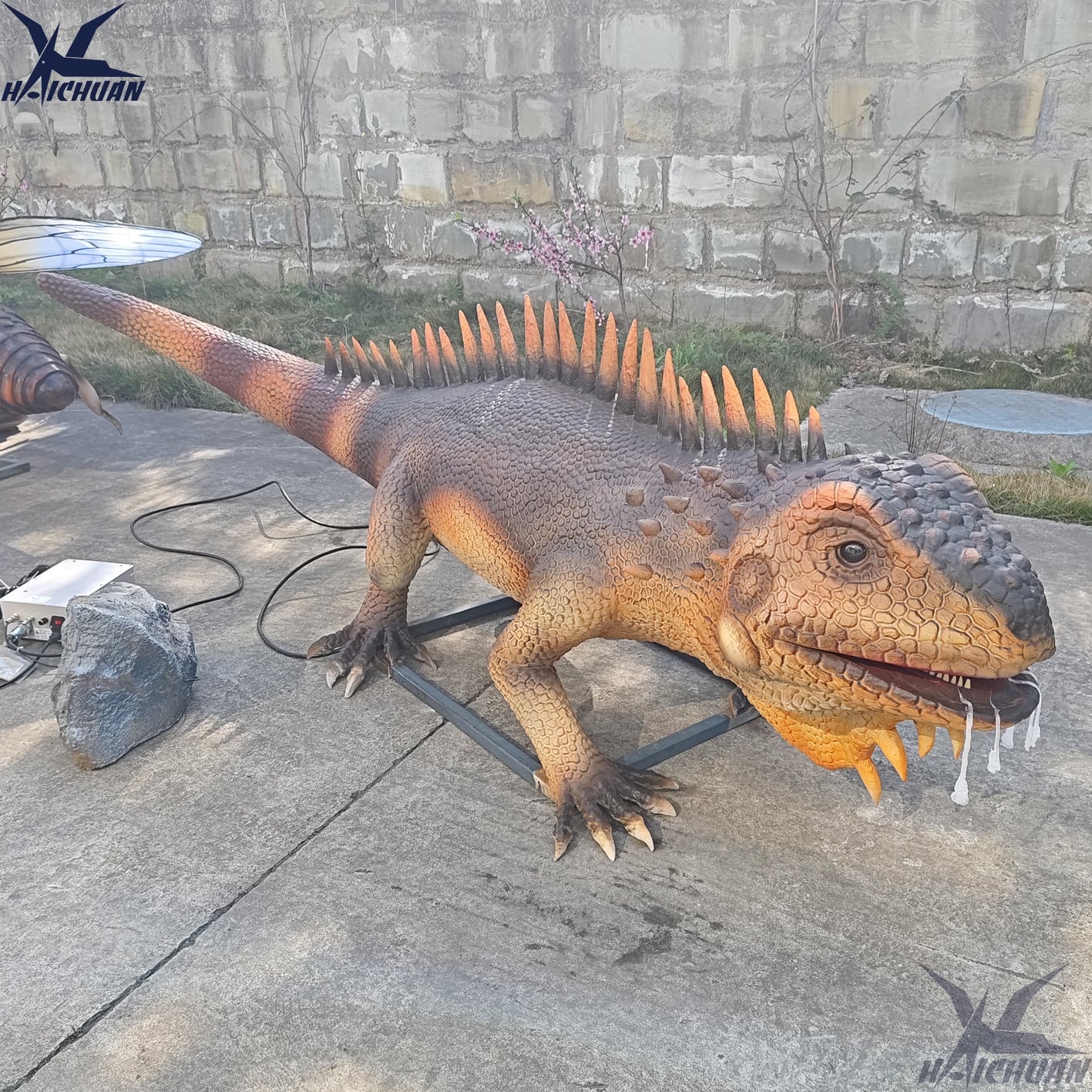 Egyedi Életnagyságú Gyík Szobor Állatkert Rovarpark Termék Kisméretű Animált Animatronikus Állat Gyík Eladó
