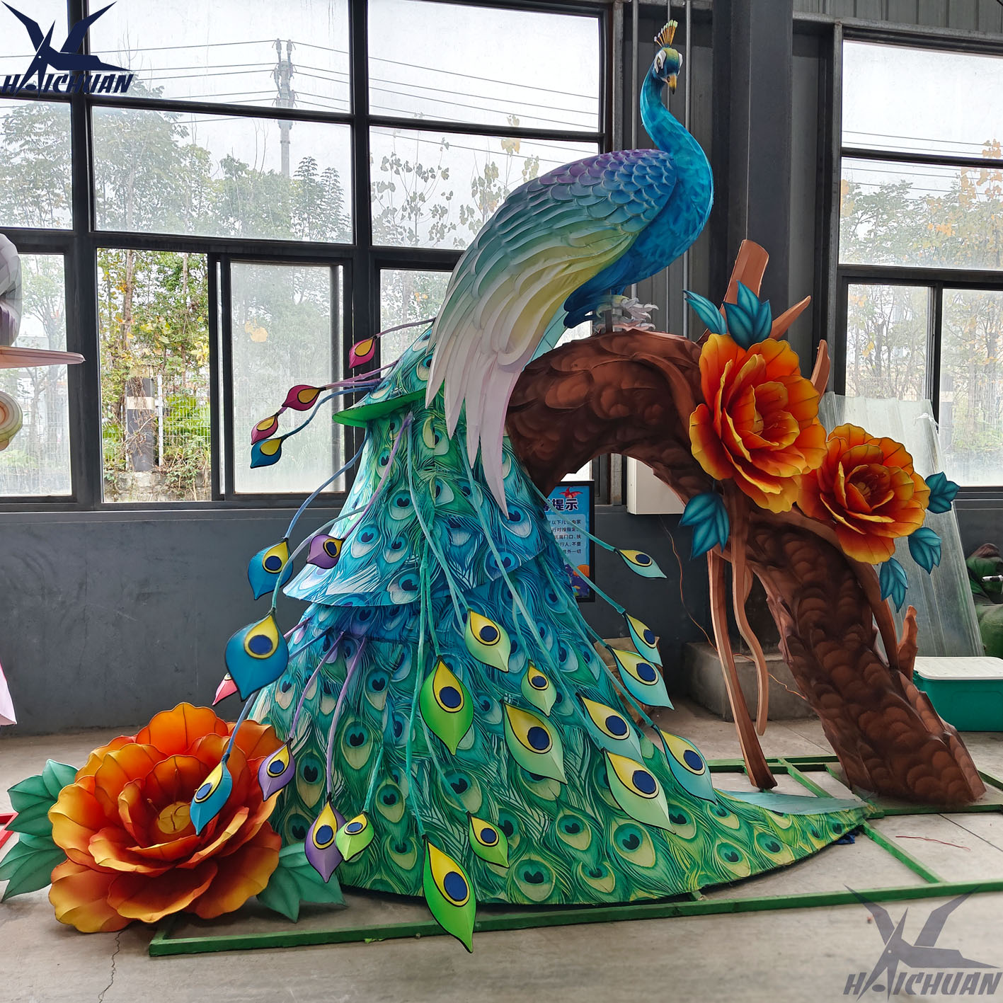 Китайский фонарь-лампа для помещения и улицы, 3D, традиционный китайский тканевый металлический фонарь, фонарь павлин, фабрика Цзыгун