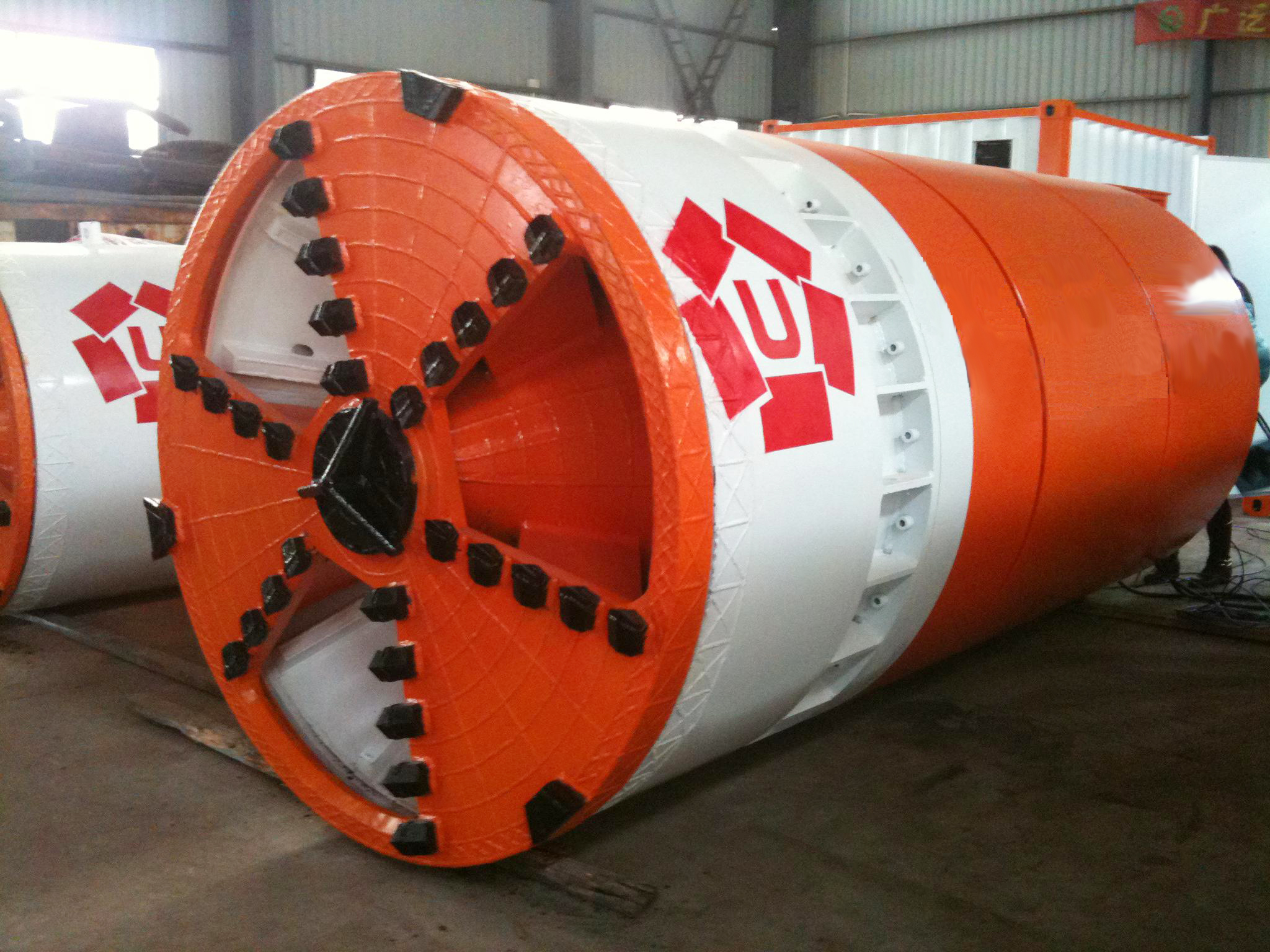 ID1200 Rohrbohrmaschine