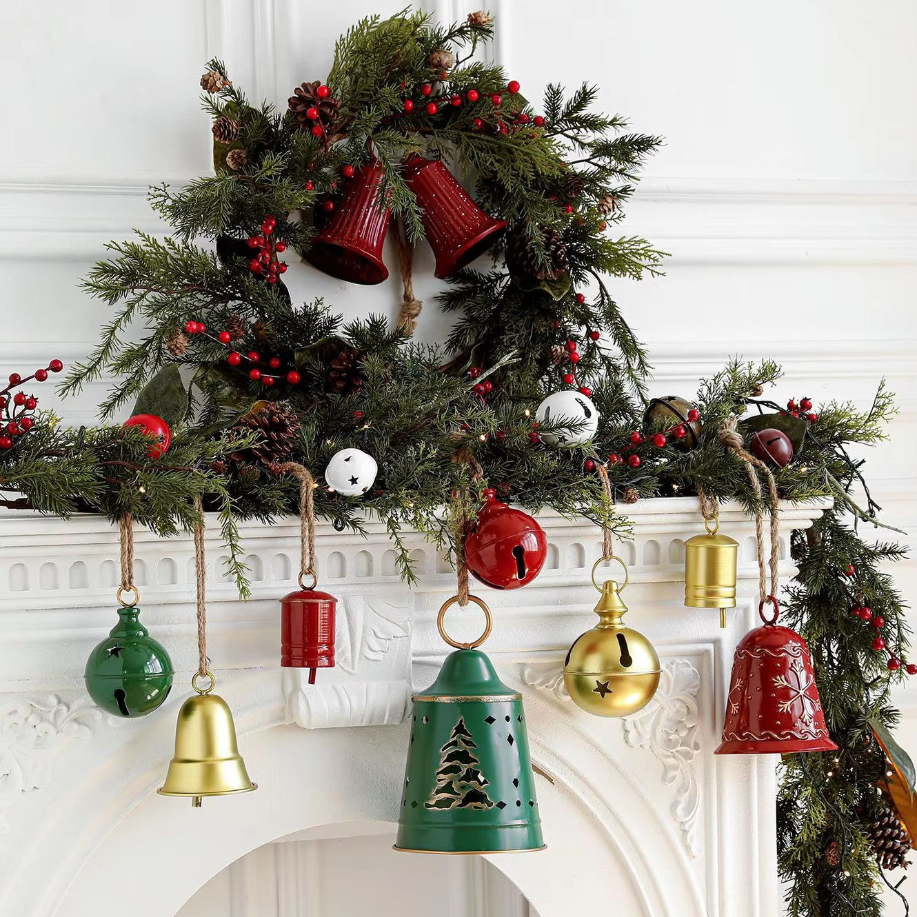 How to prevent metallic Christmas balls from oxidizing in humid rooms?