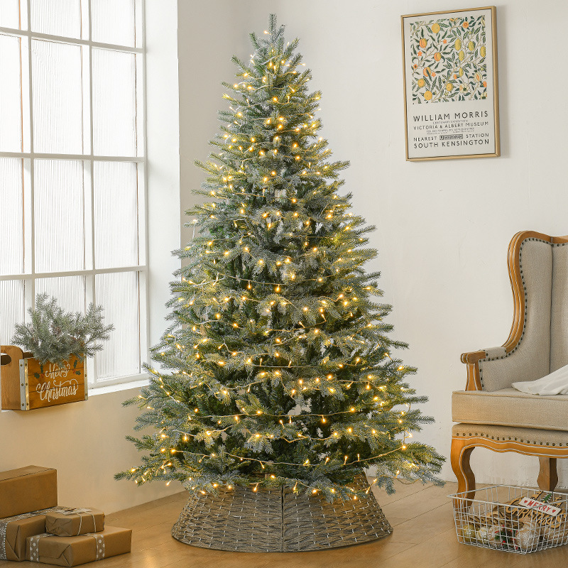 Fire Safety with Christmas Trees: How to Avoid Holiday Hazards?
