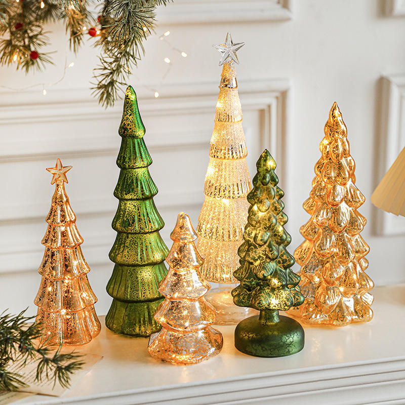 Why does low MOQ for Christmas decorations reduce business risk for small shops?