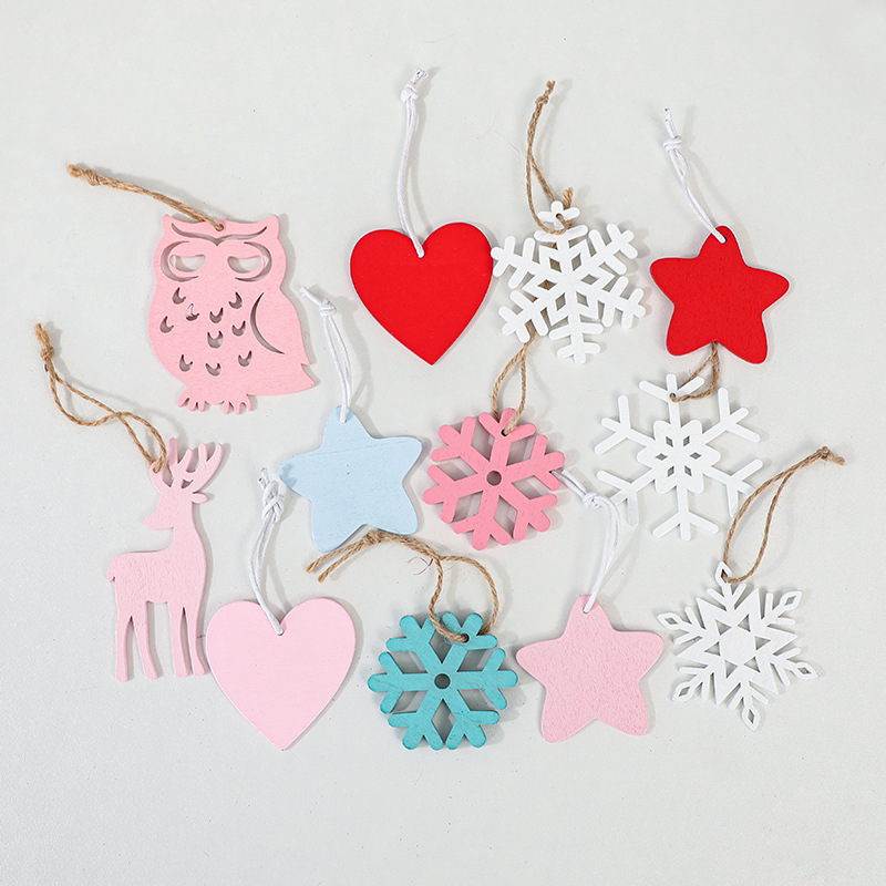 How to Incorporate Tech into Christmas Decorations?
