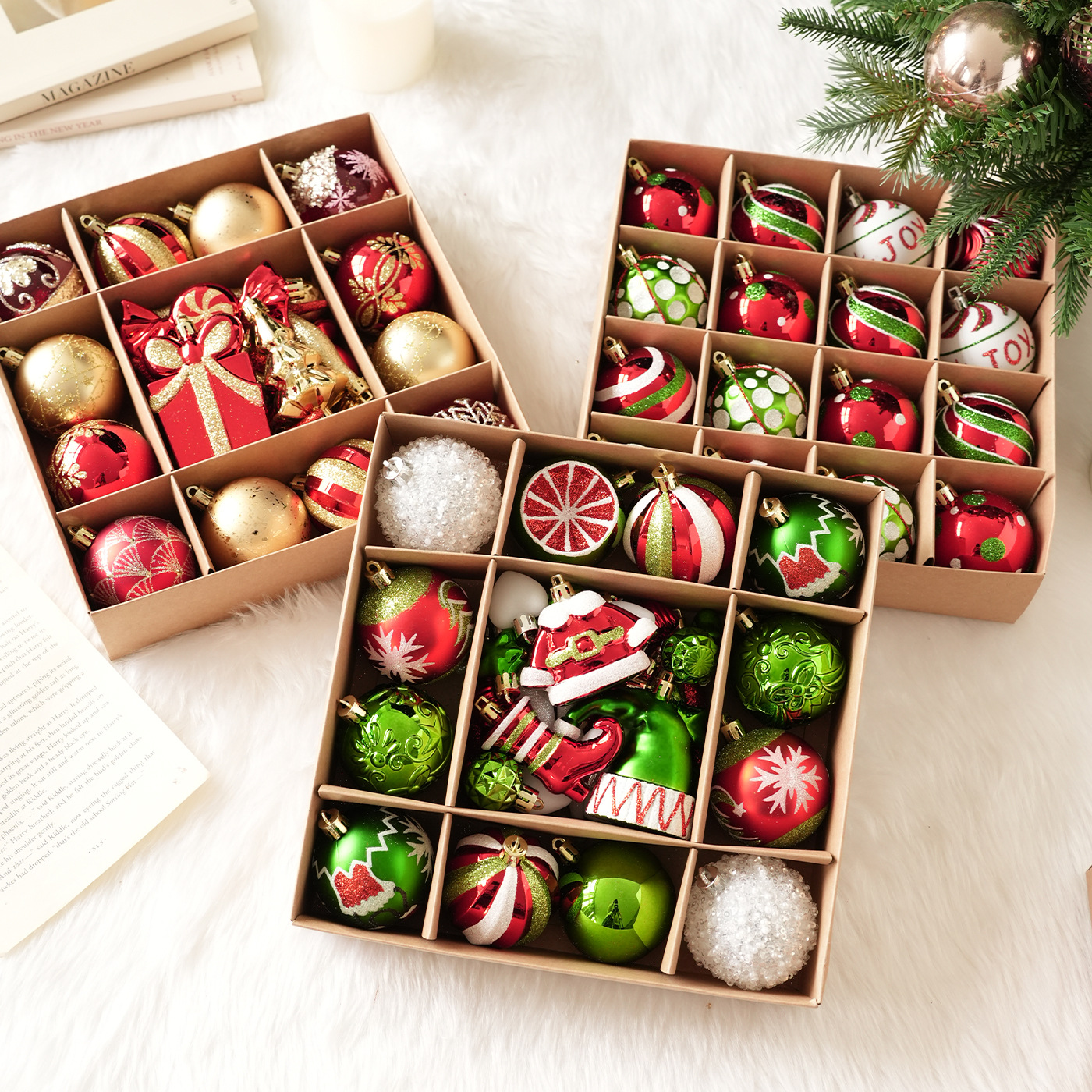 6cm Plastic Christmas balls