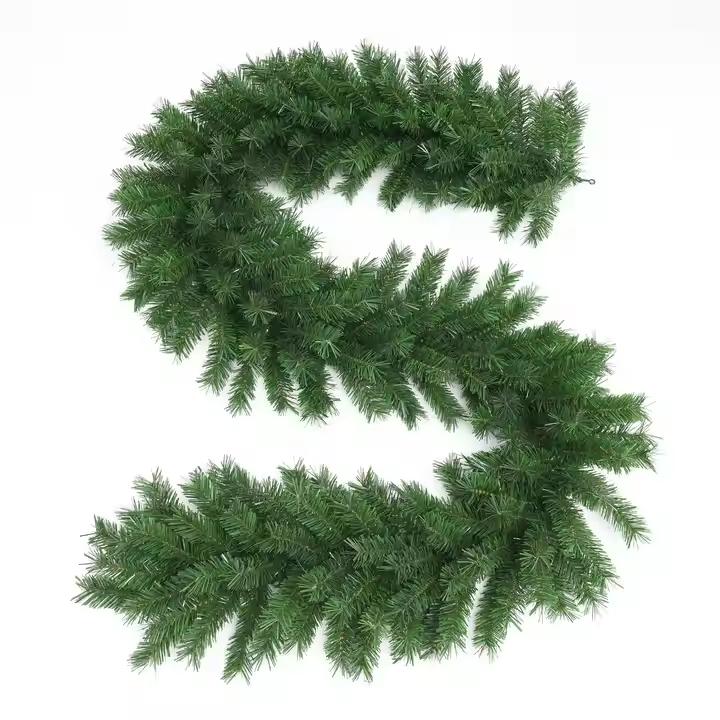 How to Choose the Perfect Christmas Garland