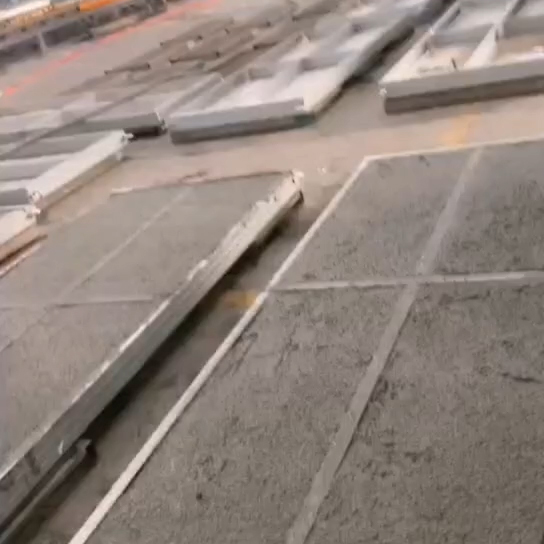Videosekvence vysokopevných prefabrikovaných stěnových panelů FP-J100S
