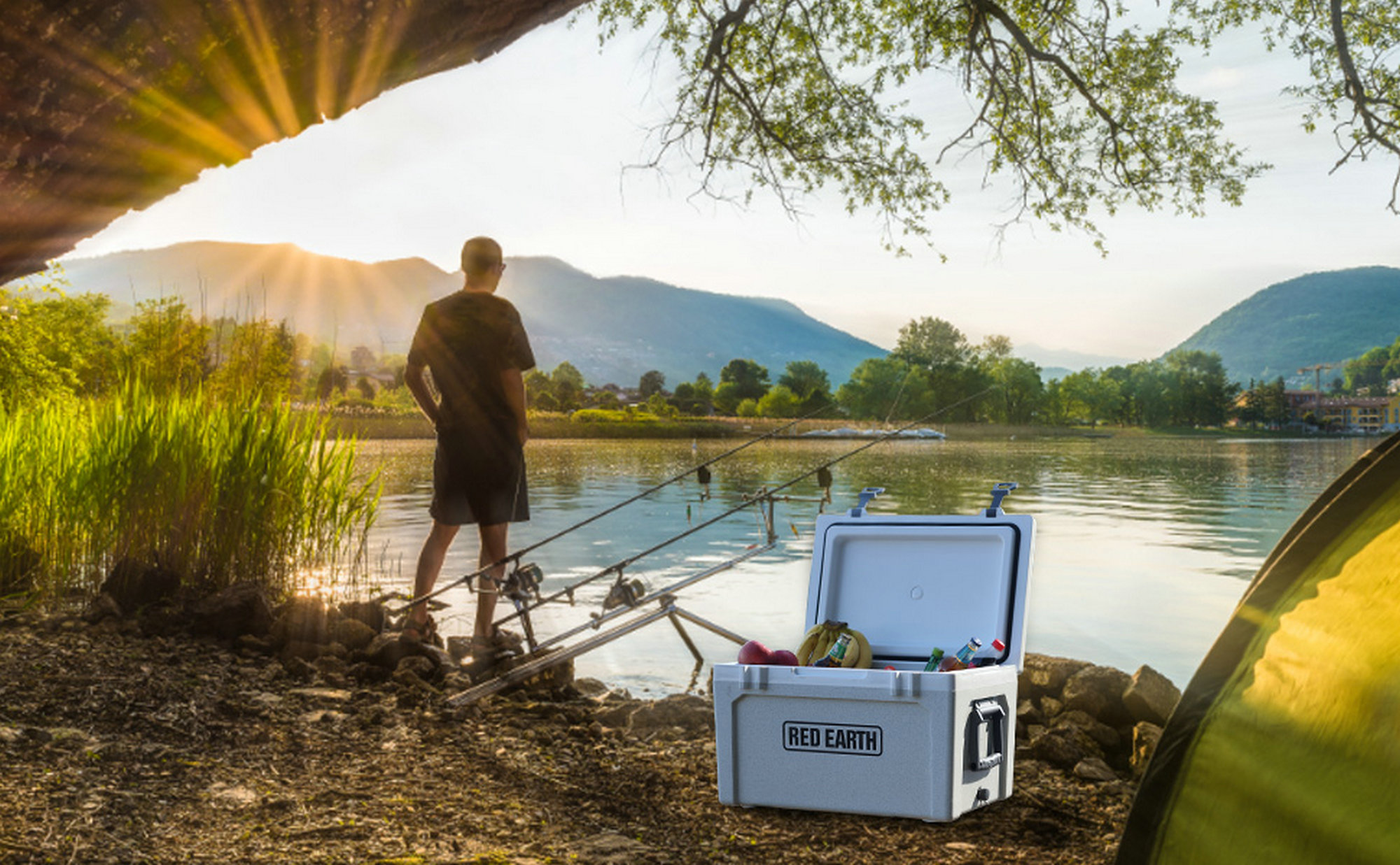 RedEarth SK5000 hard cooler - heavy duty 52qt ice chest for beach, fishing, tailgating and camping