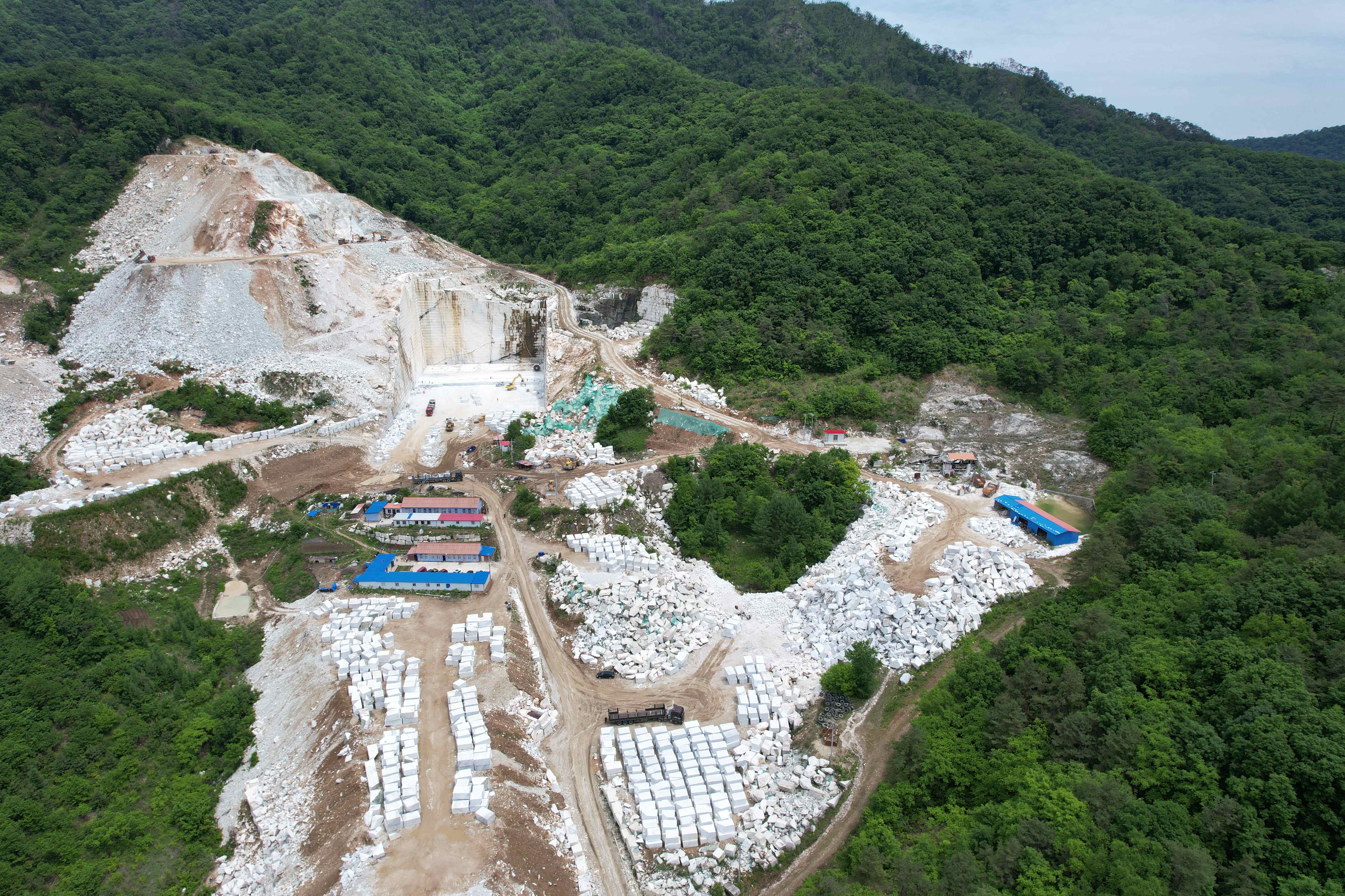  Premium Marble Blocks for Global Developers