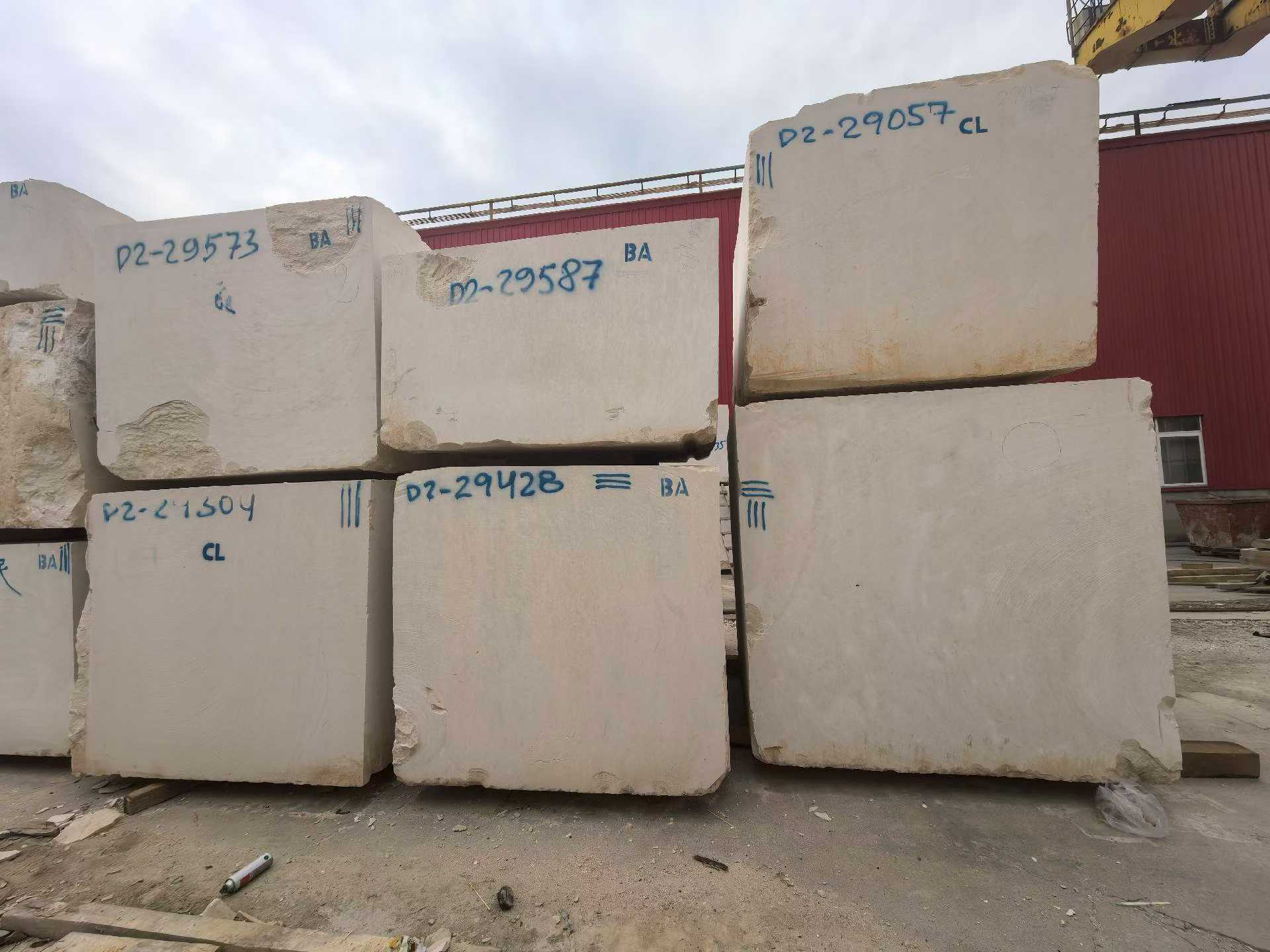 Premium Limestone Stone Blocks for Global Projects