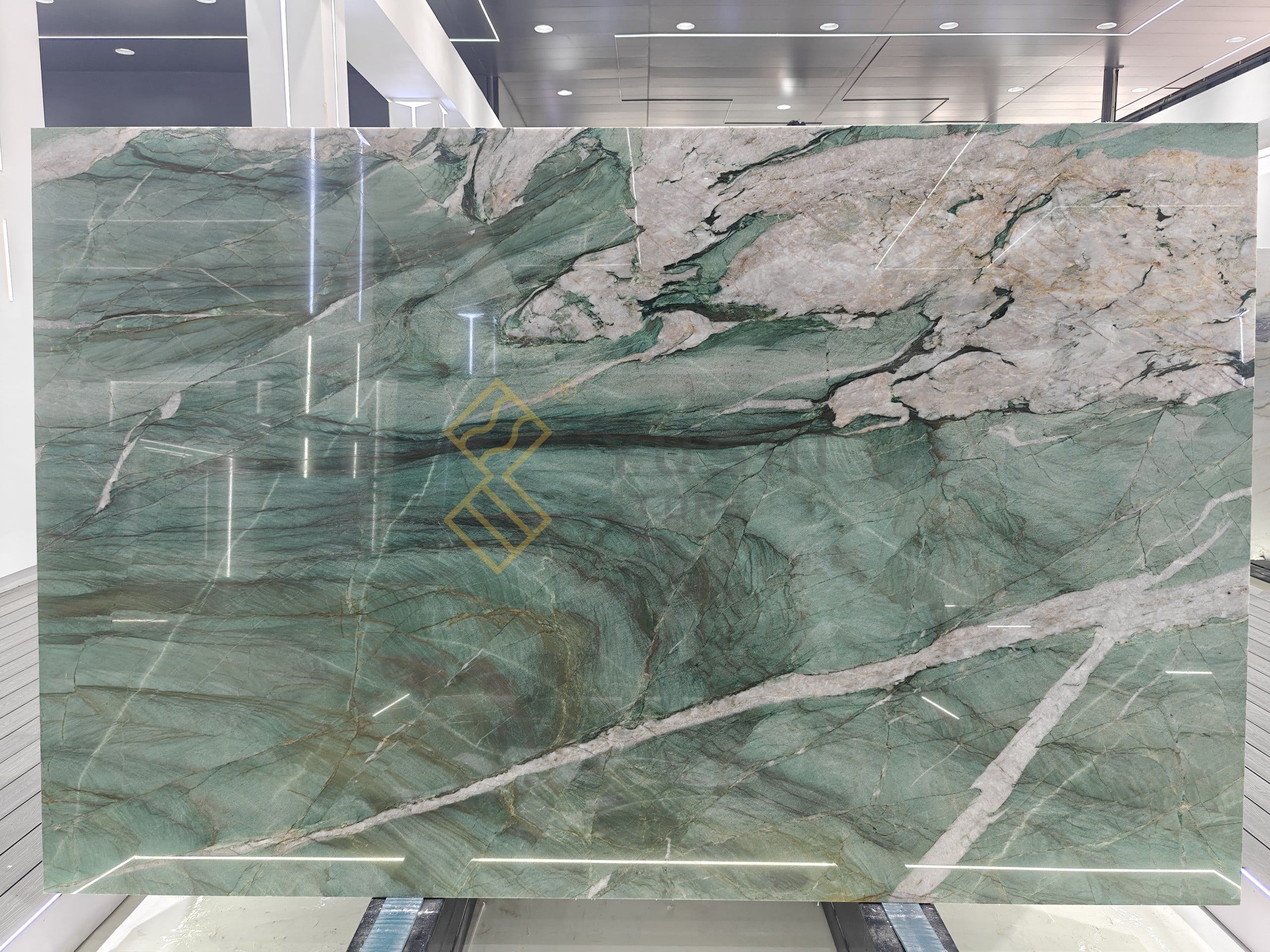 quartzite stone slabs how to choose the right natural stone for your project-2