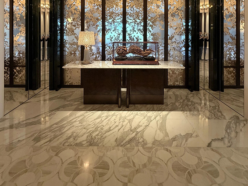 Hotel Natural Marble Staircase Flooring Project (6).jpg