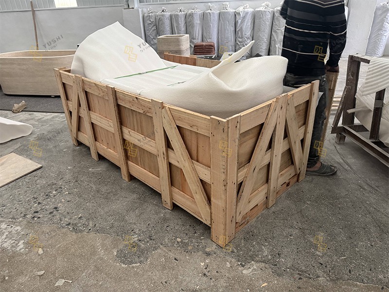 Custom Chinese Bulgari Marble Solid Bathtub Export Packaging (2).jpg