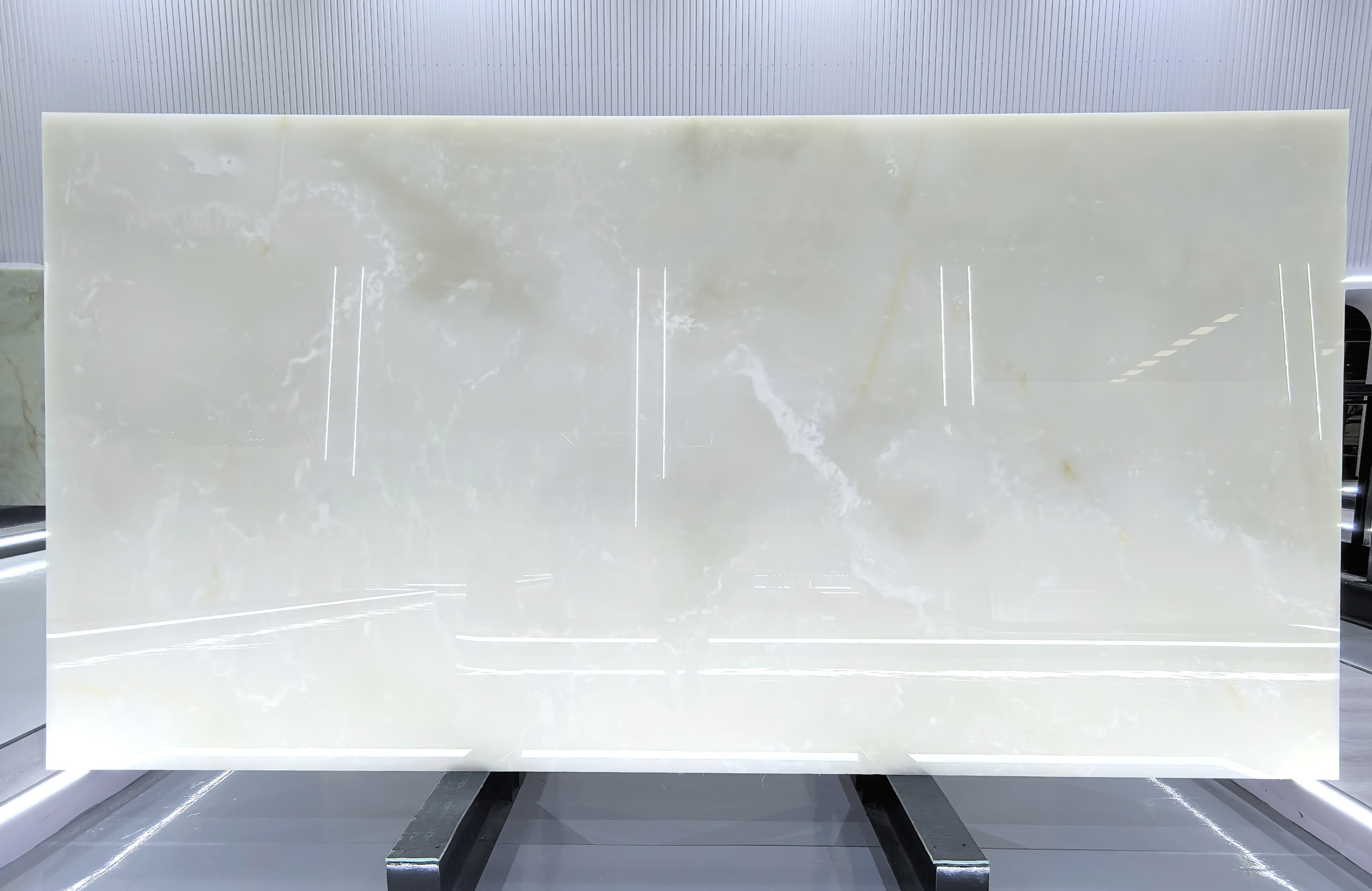 Premium weißer Onyx-Marmor für elegante Designs