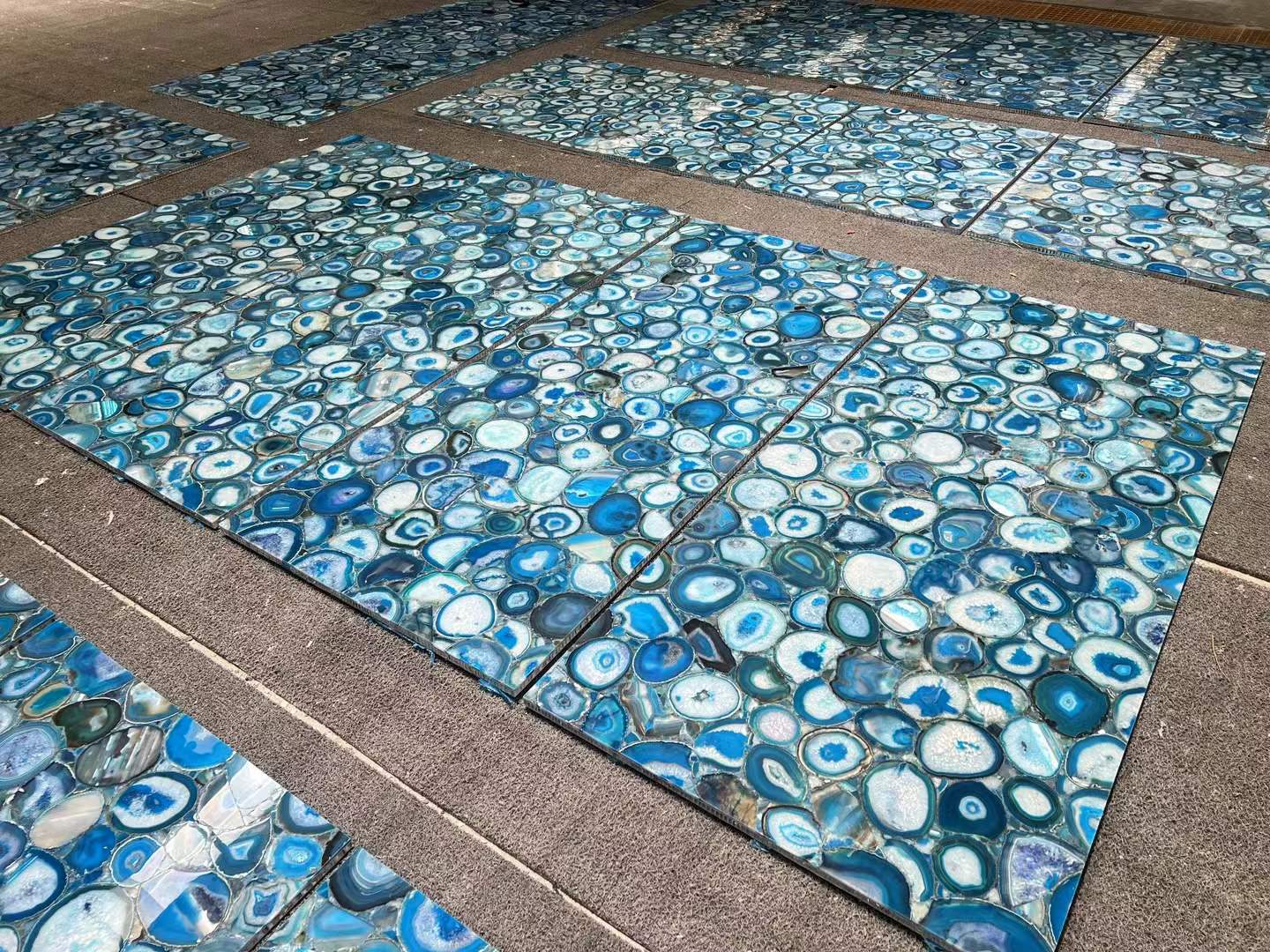 How Is Agate Slab Fabrication Done Professionally?