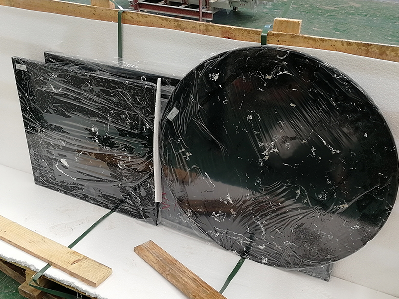 Artificial Black Engineered Marble Slab with White Vein