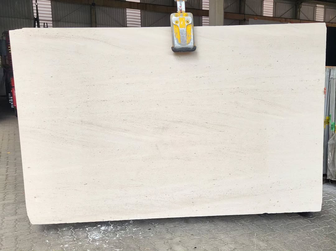 Perché il marmo bianco rimane una scelta preferita nel design moderno e classico