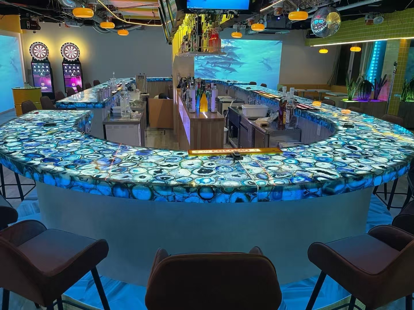 Plăci premium de agat pentru blaturi de bar, pentru spații elegante