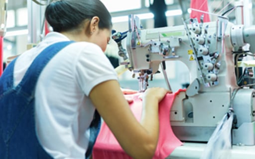Establecimiento de la fábrica textil