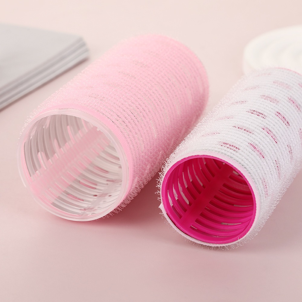 Velvet-Soft Surface and Secure Setting