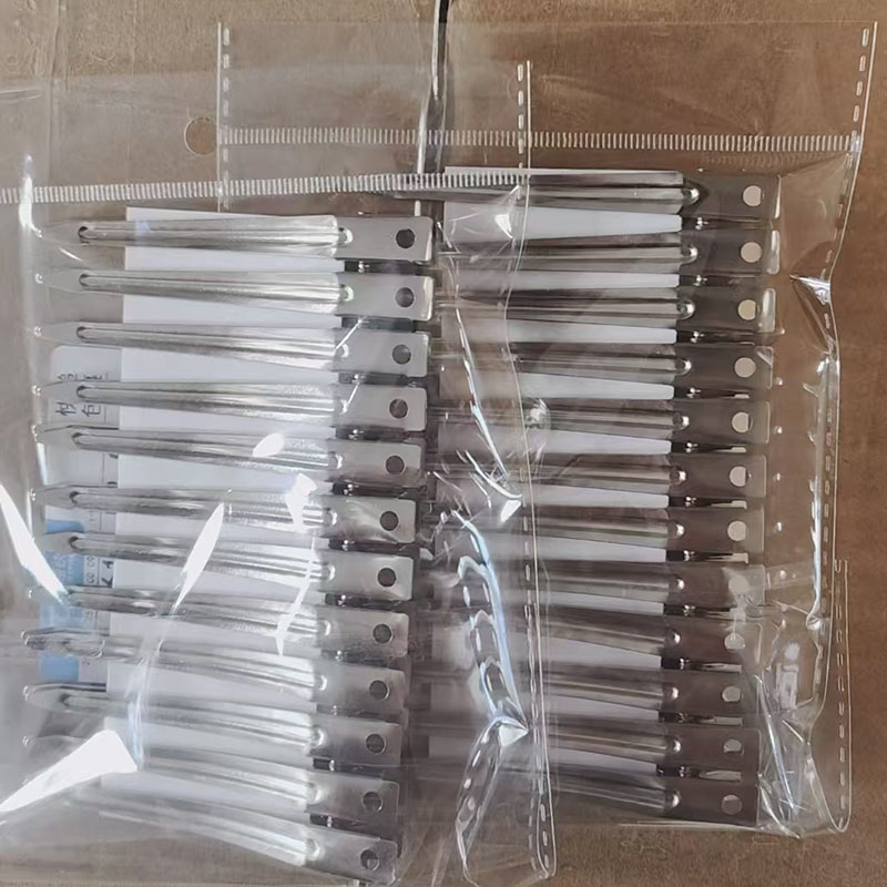 Set premium de cleme pentru păr pentru toate nevoile dumneavoastră de stilizare