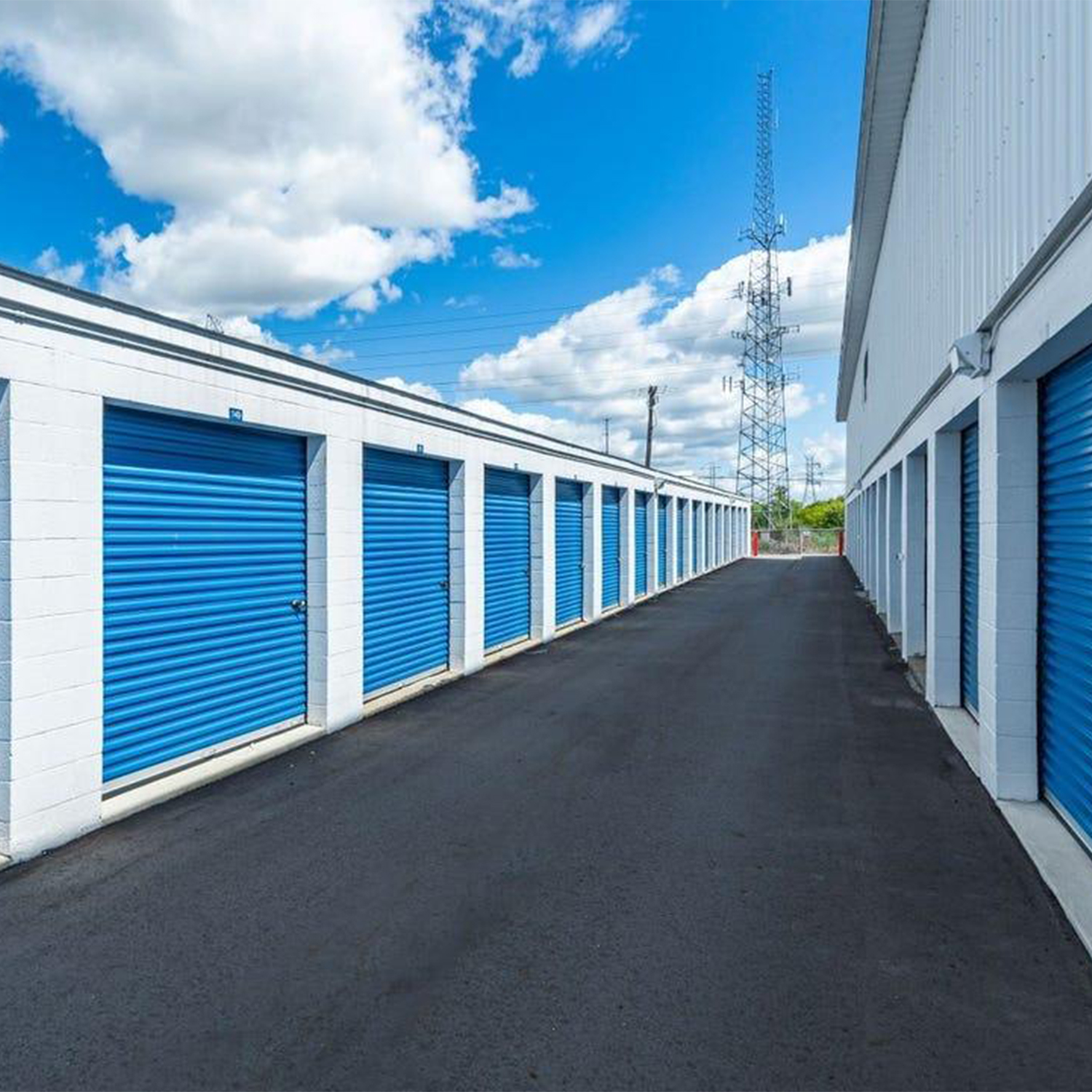 Mini Self Storage Units: Modular Steel Solutions for Modern Self Storage Facilities