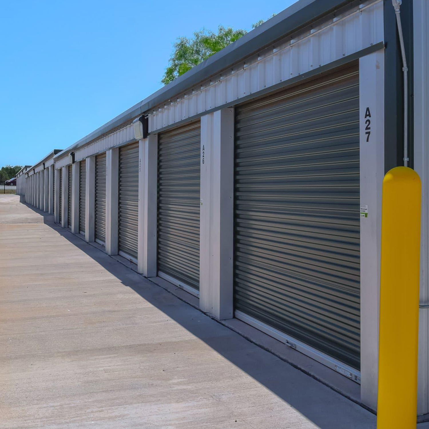 One Manufacturer for Doors, Units and Corridor Systems in a Mini Storage Facility