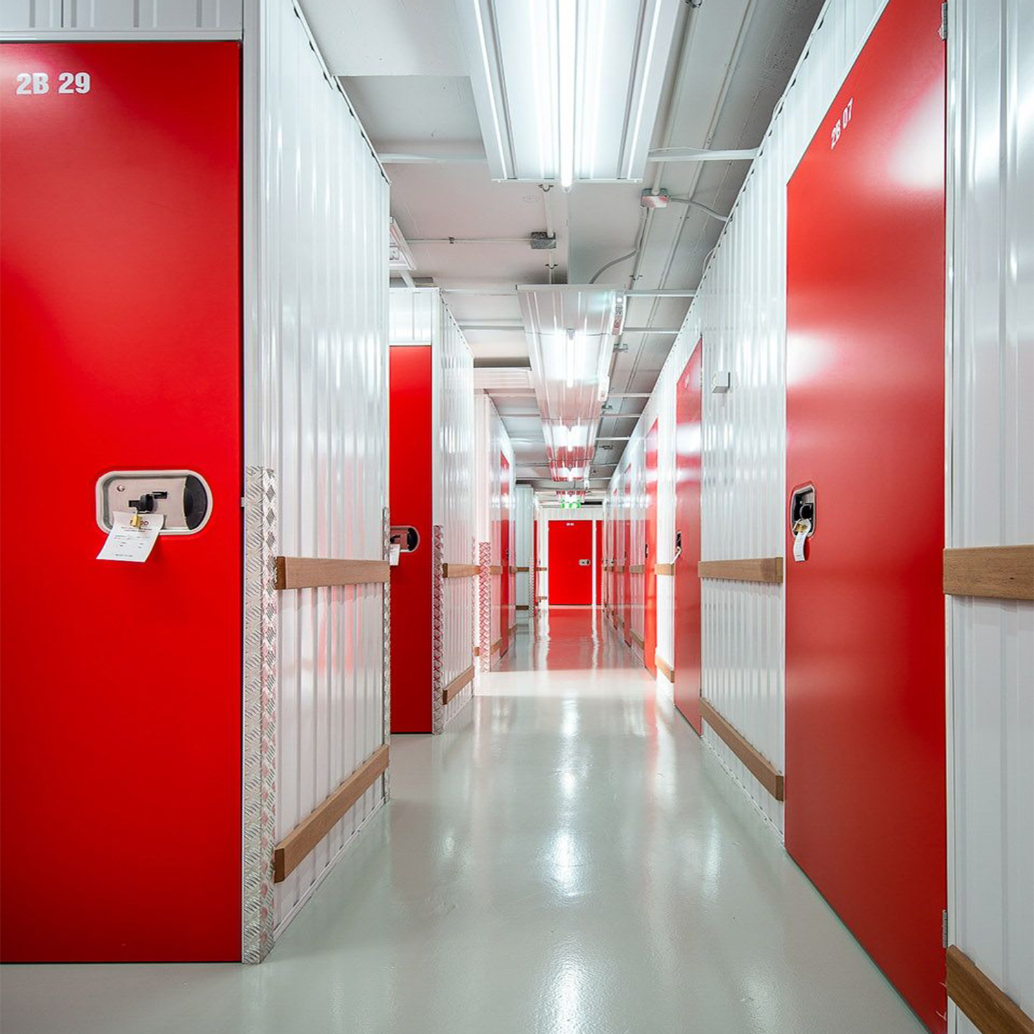 Hallway Lockers – Space-Saving Modular Steel Storage for Commercial Buildings & Self Storage