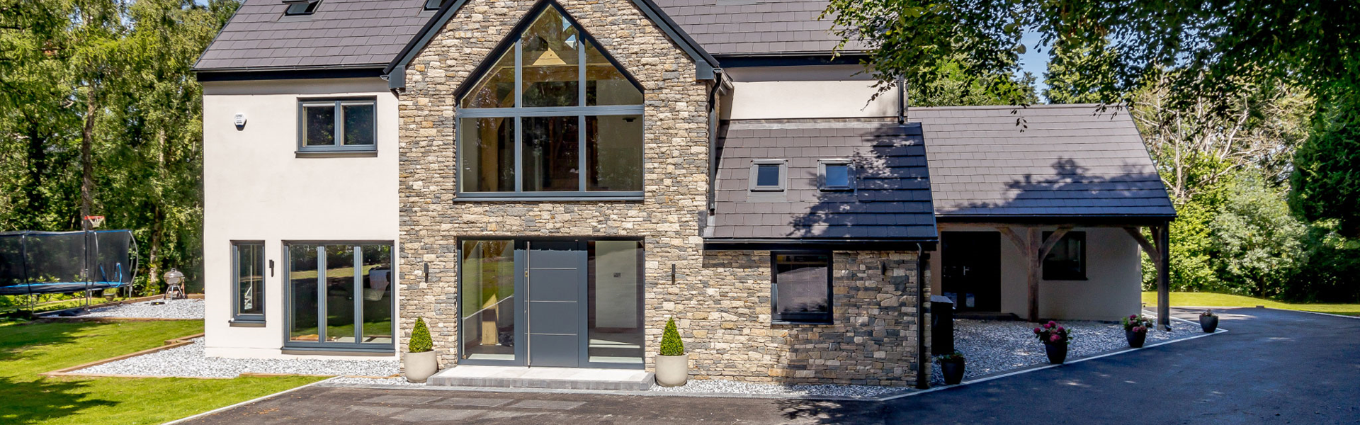 Aluminum Entry Doors | professional Aluminum Windows manufacturer |