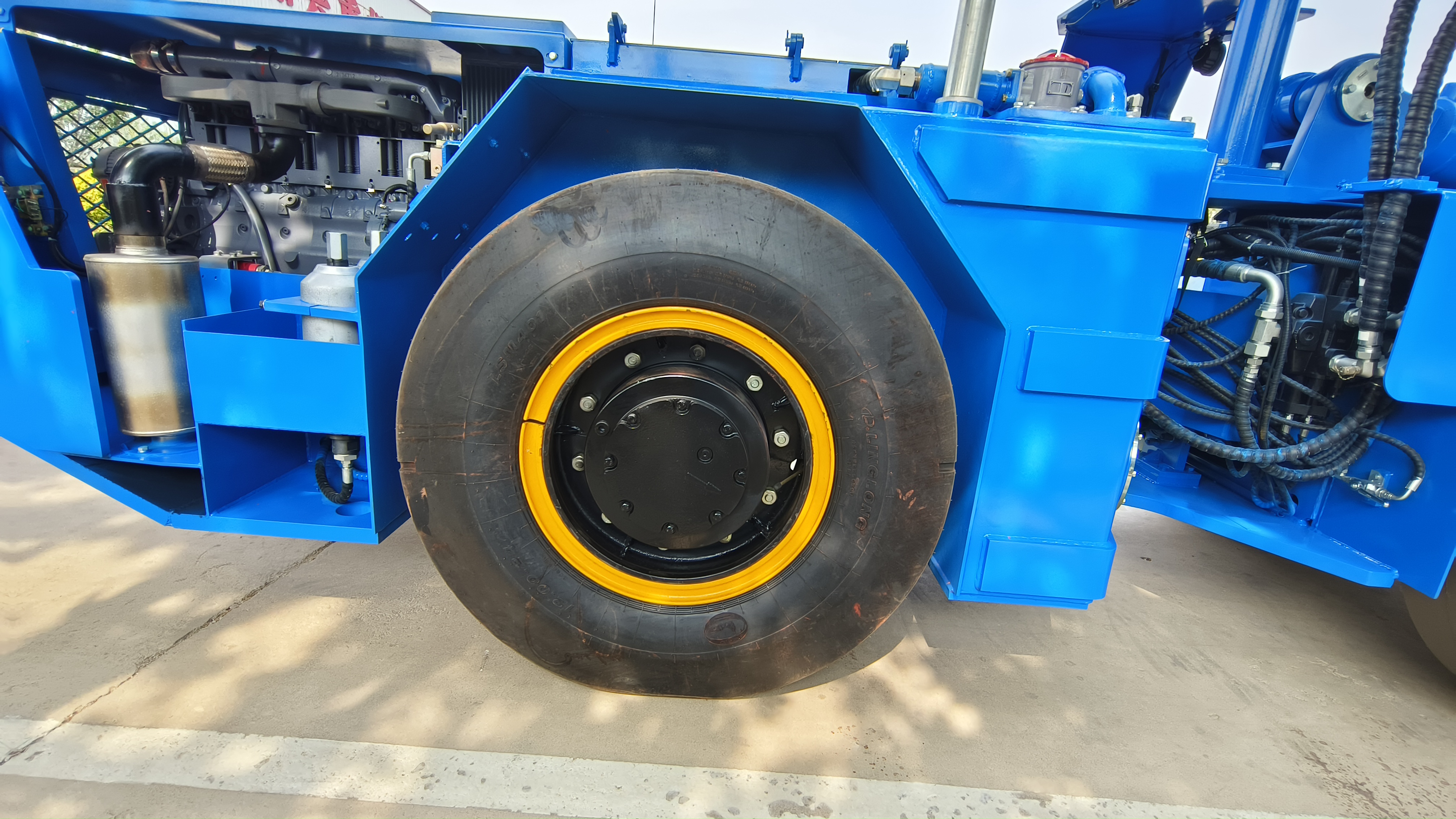 Quels sont les conseils d’entretien pour assurer la longévité de votre Scooptram BF4L914 ?