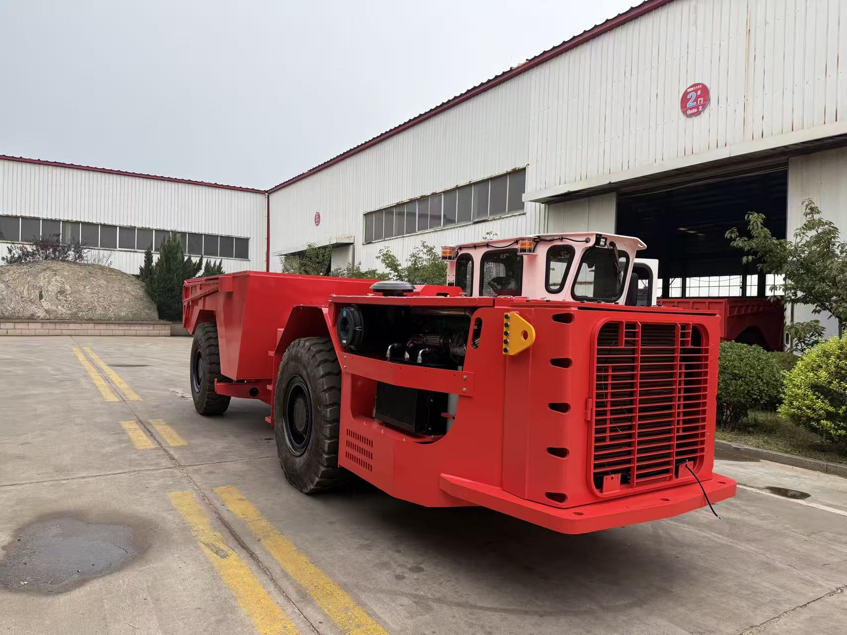 Ce qu’il faut prendre en compte lors de l’investissement dans des services de camions pour l’exploitation minière