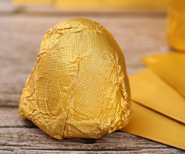 How Custom Chocolate Wrappers Can Enhance Your Marketing Strategy
