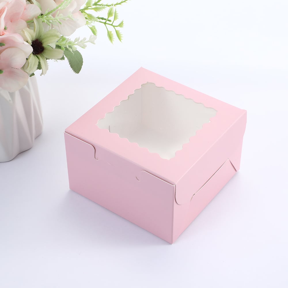 How Cake Containers Enhance the Presentation of Your Desserts