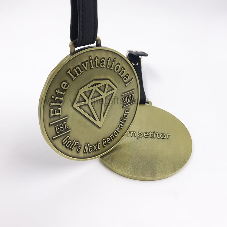 Golf Bag Tag Antique Bronze Tag Ancient Brass Color Metal With Club Logo Poly Bag Zinc Alloy Metallic Custom Embossed Golf Logo