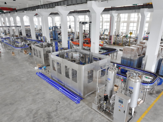 A complete 10,000 BPH carbonated drink line
