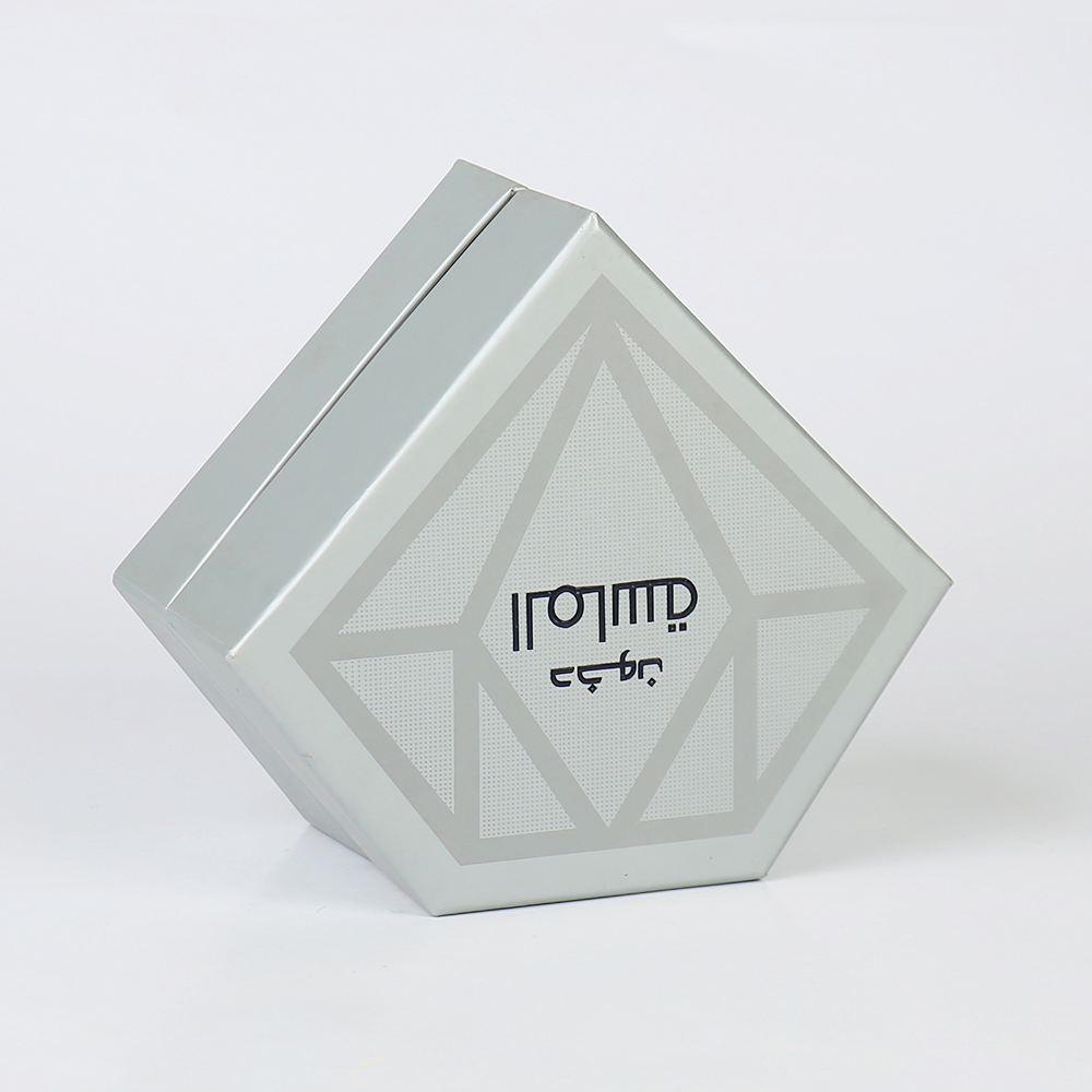 Custom Diamond Shaped Packing Box 50ml Luxury Perfume Packaging Boxes Paper Cardboard Paper Liner Hot Stamping Rigid Box for Cosmetic