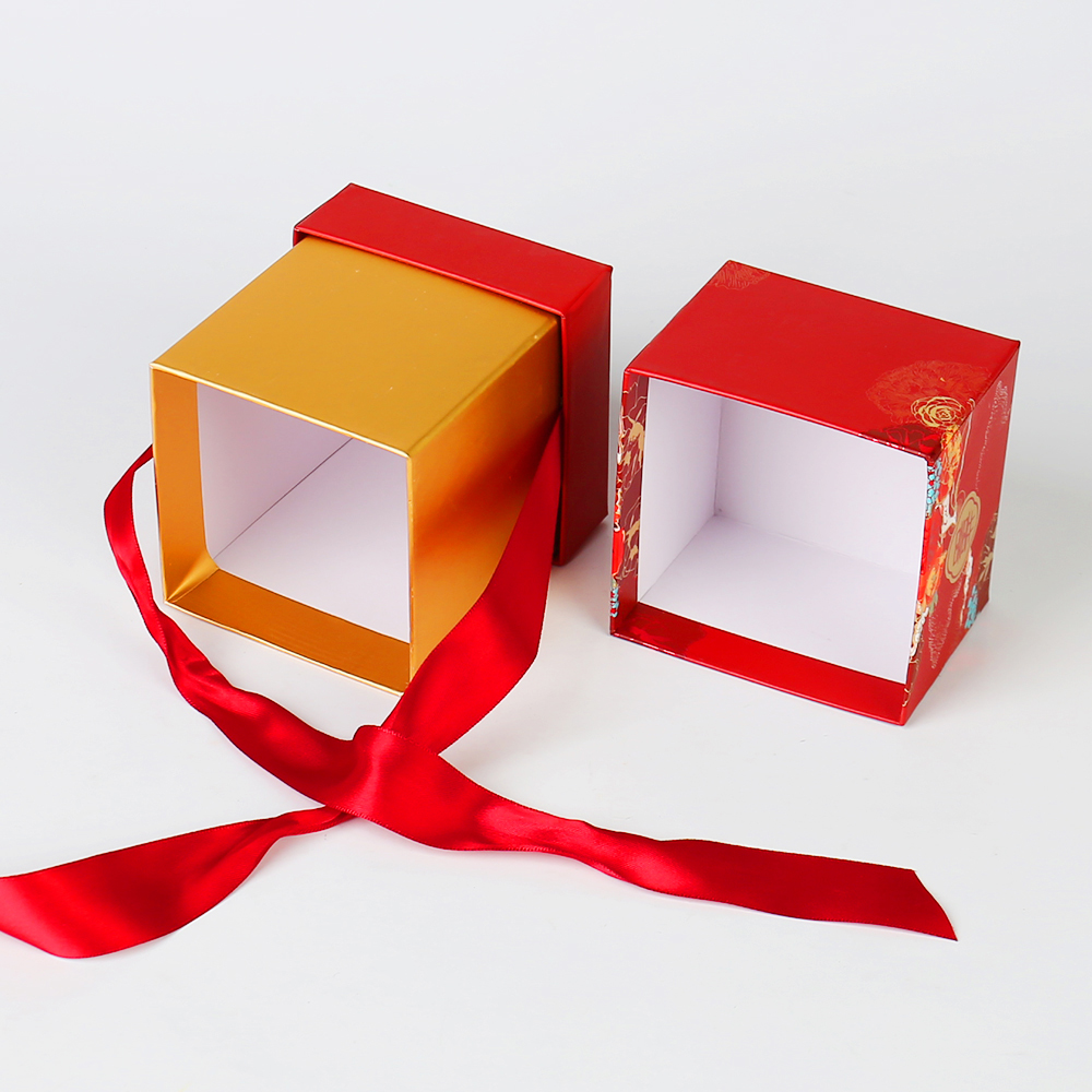 Custom Luxury Cardboard Paper Candy Chocolate Packaging Box with Ribbon Rigid Box Logo Printing Embossing for Wedding 