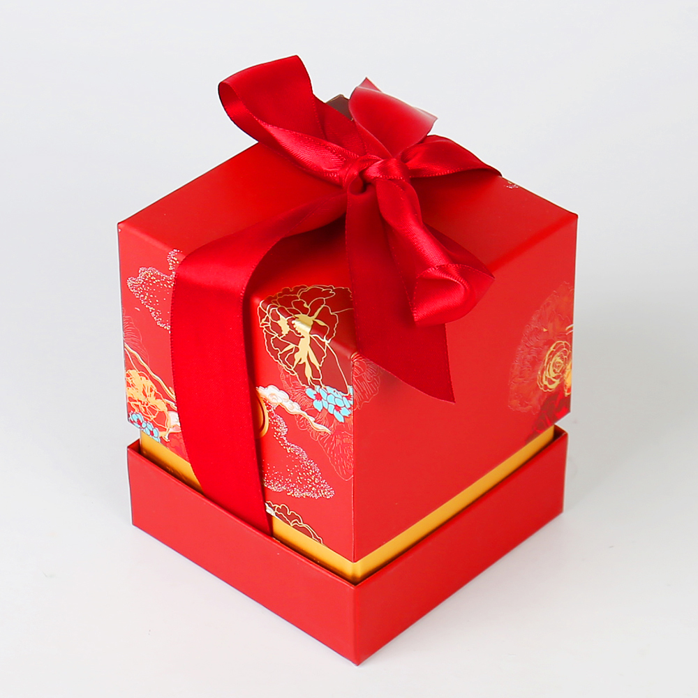 Custom Luxury Cardboard Paper Candy Chocolate Packaging Box with Ribbon Rigid Box Logo Printing Embossing for Wedding 