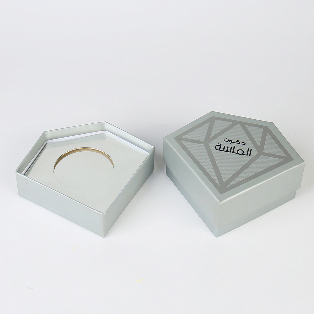Custom Diamond Shaped Packing Box 50ml Luxury Perfume Packaging Boxes Paper Cardboard Paper Liner Hot Stamping Rigid Box for Cosmetic