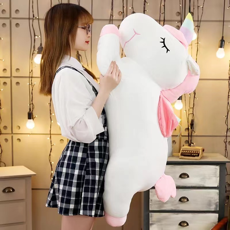 What Are the Common Issues When Sourcing Large Plush Toys Wholesale?