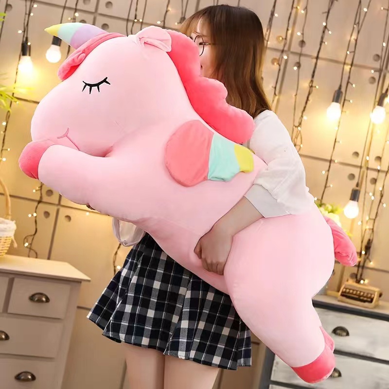 What Are the Trending Large Plush Toy Designs for 2023?