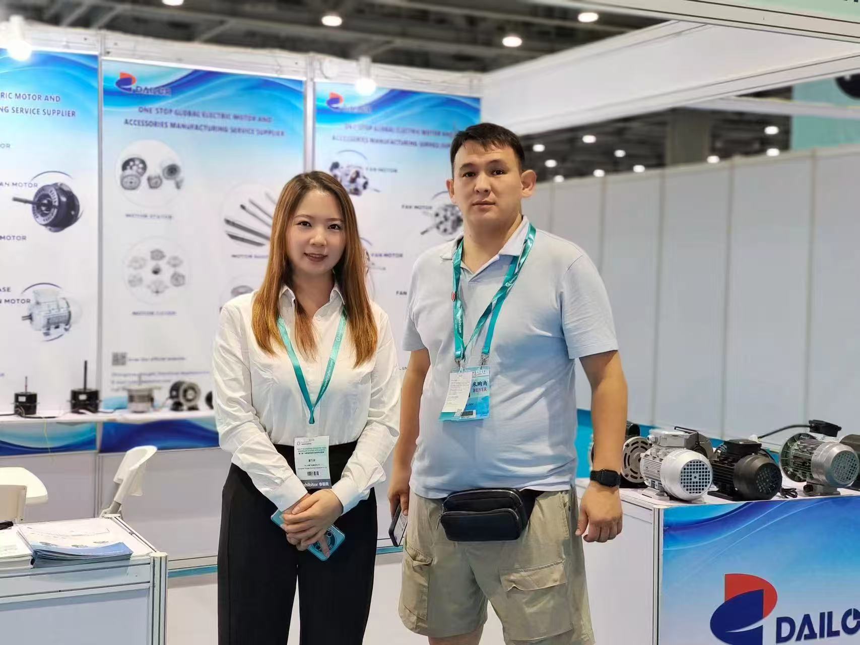 La empresa Pengfei participa en la 135ª Feria de Cantón, liderando la ola de actualización global del motor para electrodomésticos con “Potencia Nuclear Inteligente”
