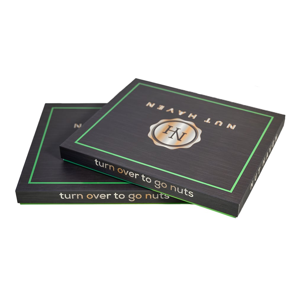 Attract more customers with our wide selection of Valentine gift boxes available for wholesale purchase.