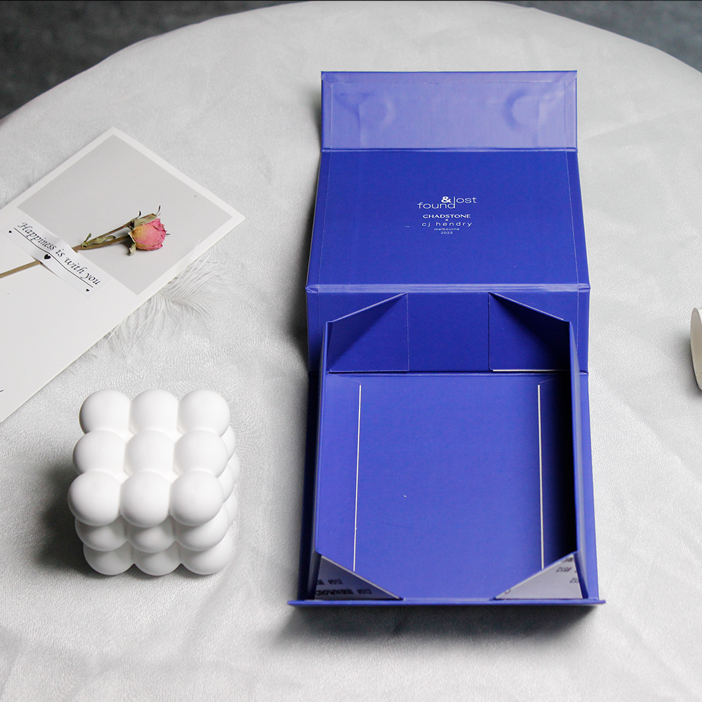 Wholesale options for magnetic closure rigid boxes available now!