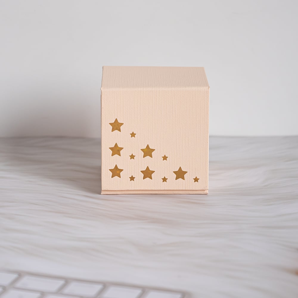 Durable and Stylish Packaging Solution for Solid Perfumes