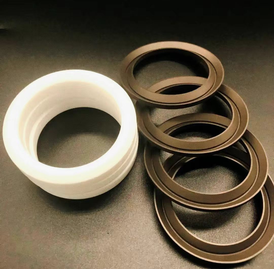Dichtungsteile für hydraulische Brecher unter Hochdruck: Druckbeständig und dicht, um die Lebensdauer der Ausrüstung zu verlängern